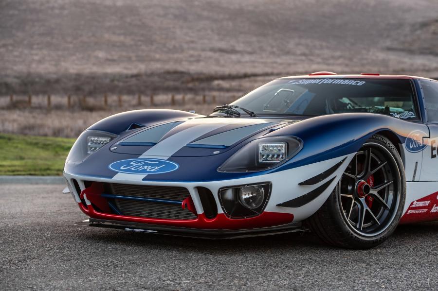  Ford GT40 Future by Superformance 2018 года  (фото 5 из 42)